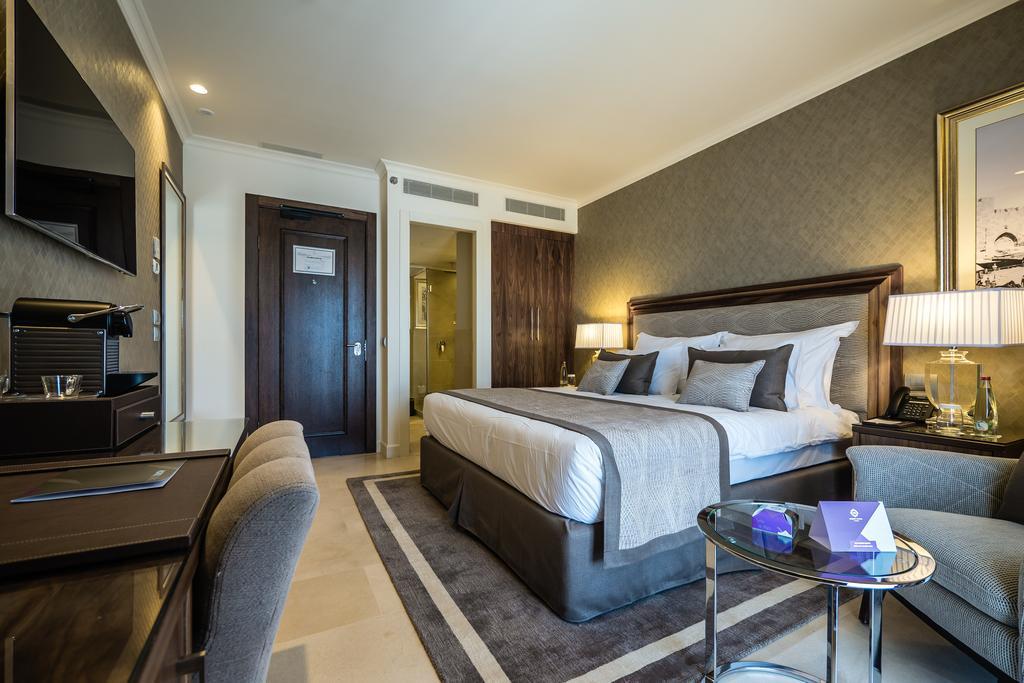 Herbert Samuel Hotel Yerusalem Bagian luar foto Deluxe room