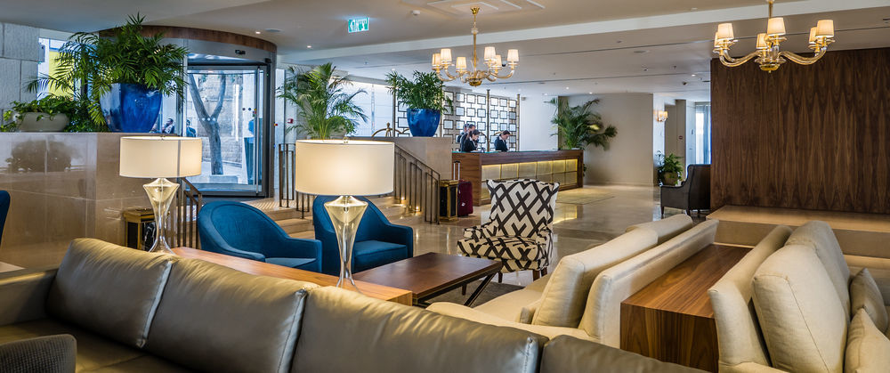 Herbert Samuel Hotel Yerusalem Bagian luar foto The lobby of the hotel