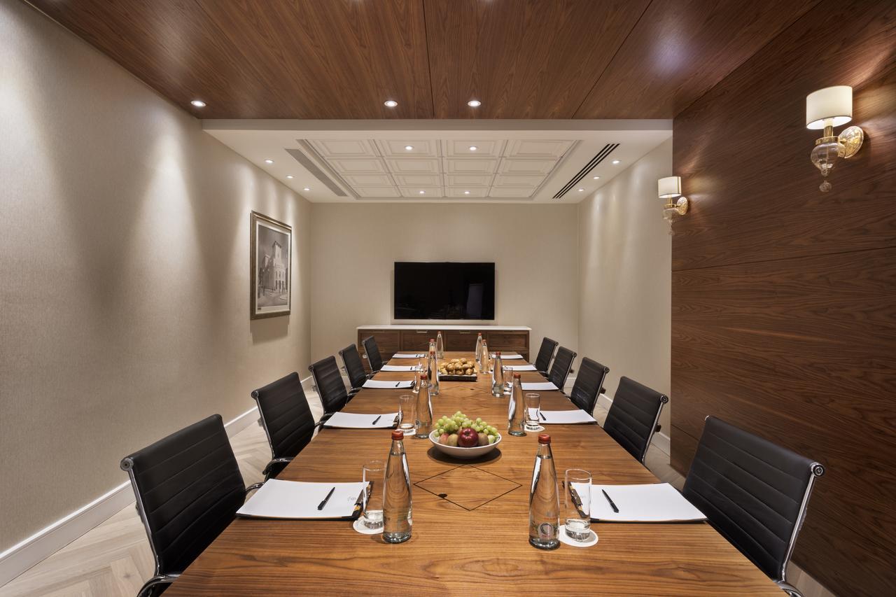 Herbert Samuel Hotel Yerusalem Bagian luar foto Meeting room at the Taj Mahal Palace, Mumbai