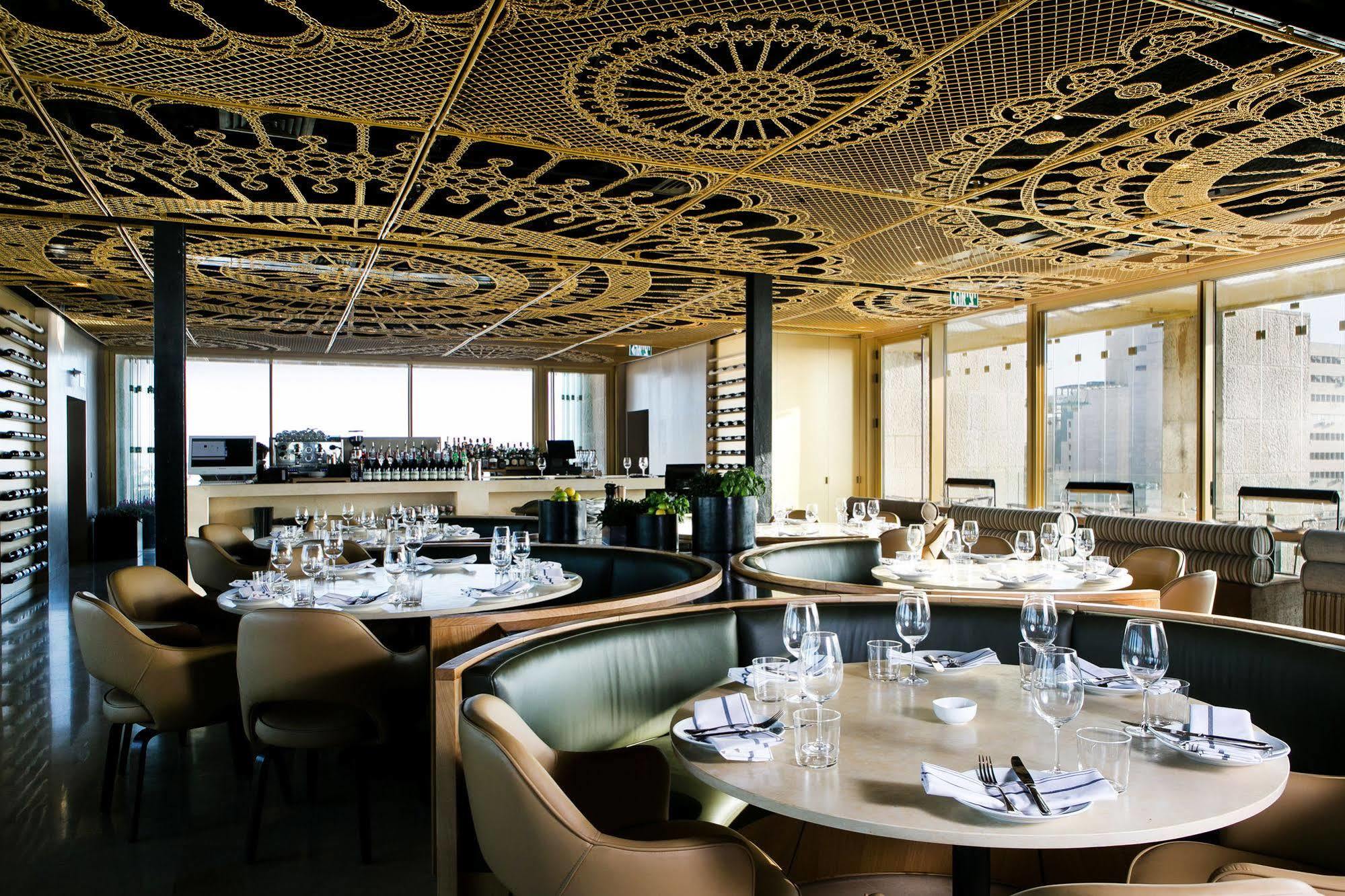 Herbert Samuel Hotel Yerusalem Bagian luar foto Restaurant L'Atelier de Joël Robuchon in Paris